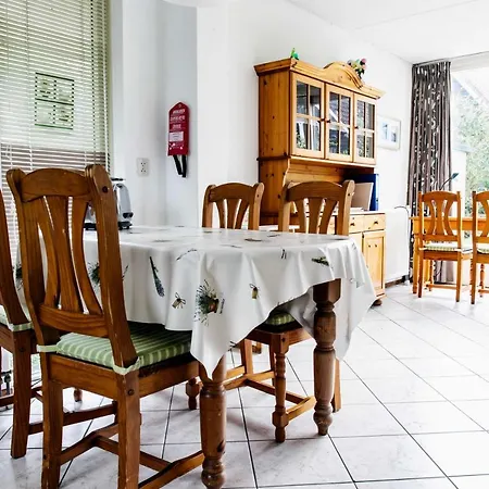 Apartament 40 Op Recreatiepark De Wielen Sint Maarten