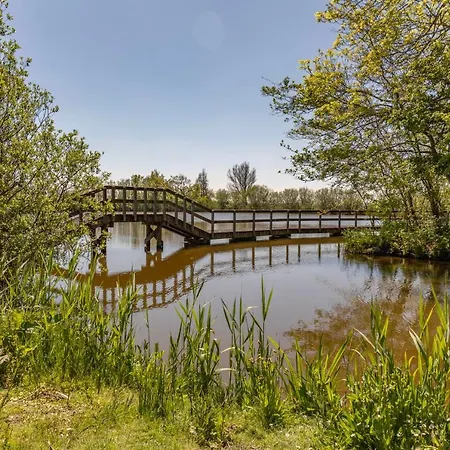 40 Op Recreatiepark De Wielen *