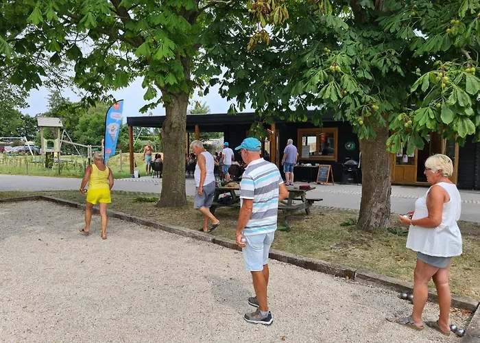 40 Op Recreatiepark De Wielen