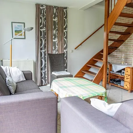 40 Op Recreatiepark De Wielen * سينت مارتن