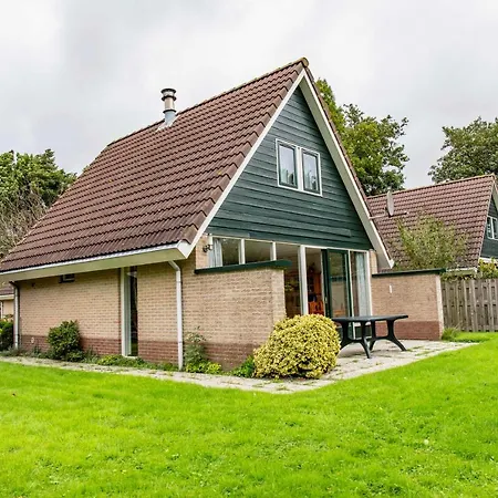 شقة 40 Op Recreatiepark De Wielen *