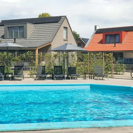 40 Op Recreatiepark De Wielen سينت مارتن